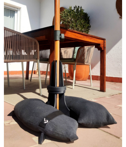Original Sonnenschirmständer mit befüllbaren Sandsäcken